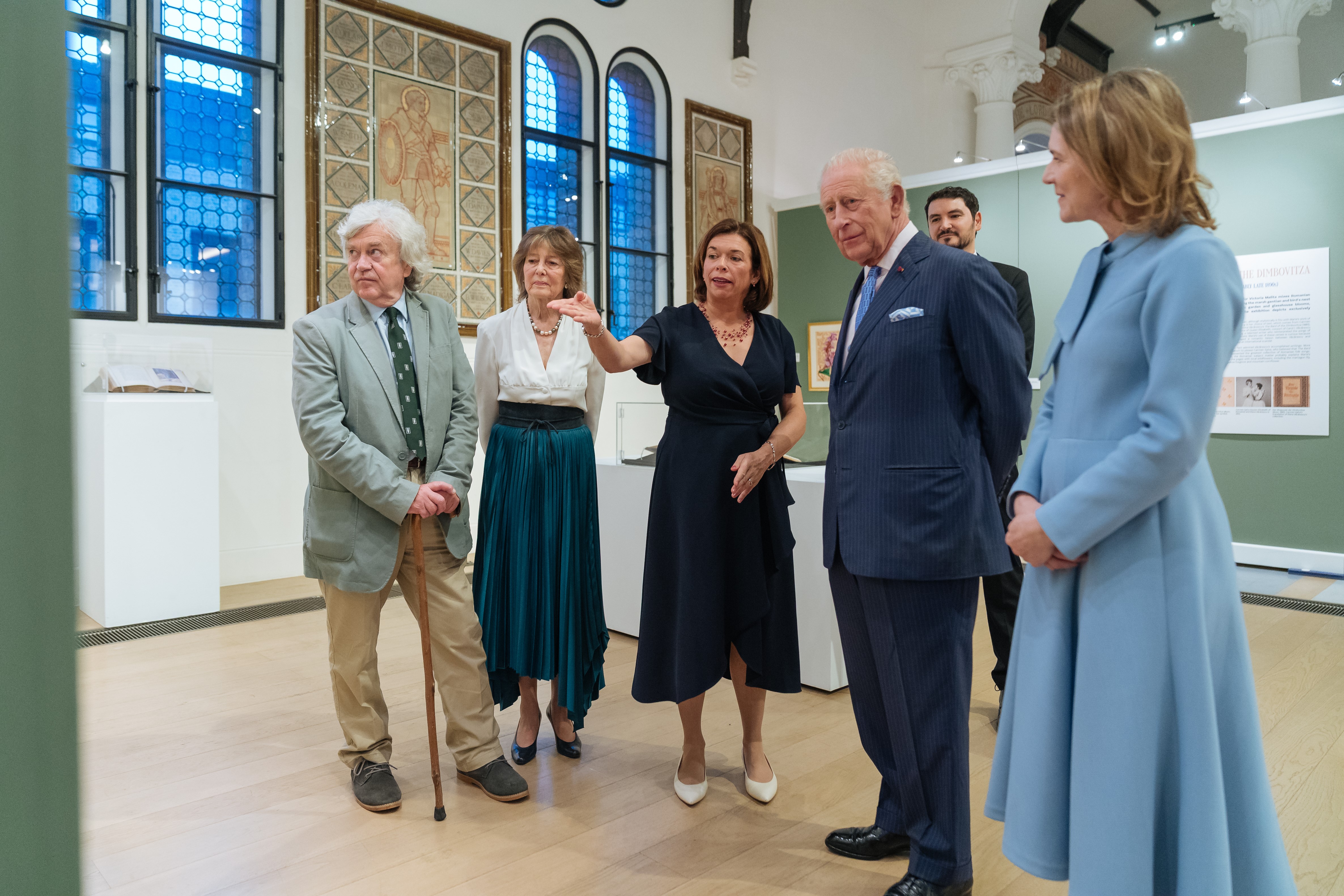 King Charles meets Queen Marie.